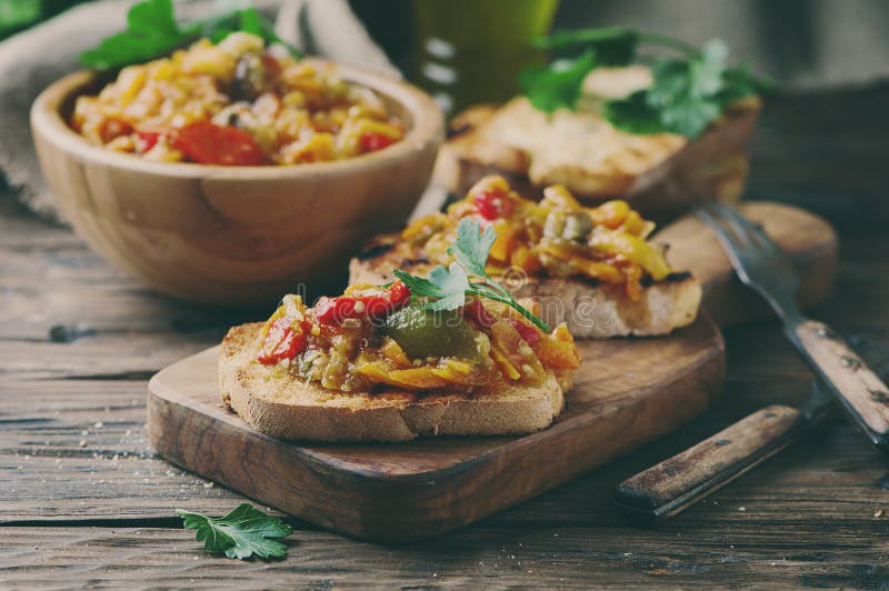 Vegeterian italian bruschetta with vegetables