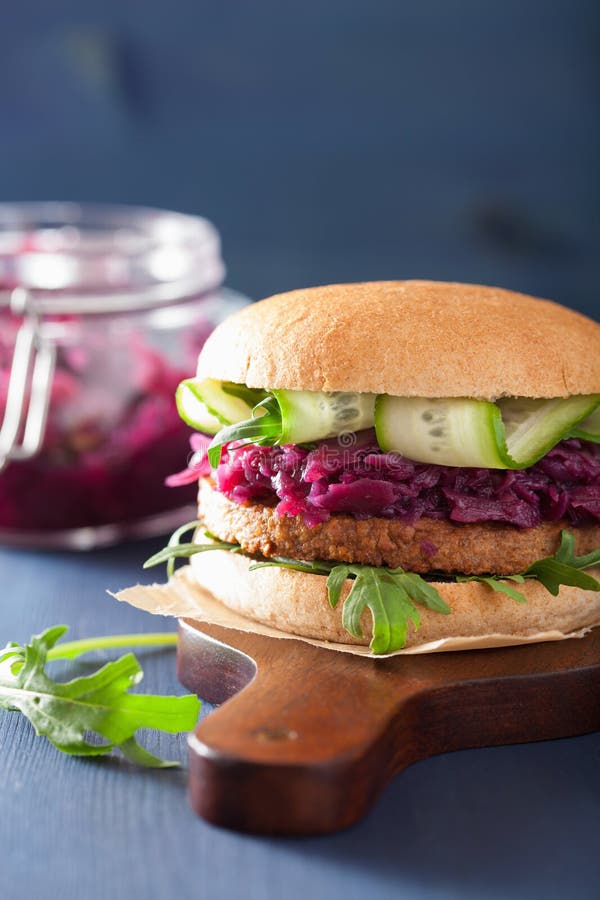 1,043 Red Cabbage Burger Stock Photos Free & RoyaltyFree Stock