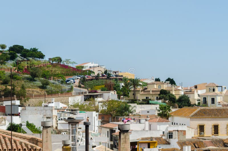 VELEZ-MALAGA, SPANIEN - 17. August 2018 Ansicht von Gebäuden in kleinem stockbild VELEZ-MALAGA, SPANIEN - 17. August 2018 Ansicht von Gebäuden in kleinem stockbild