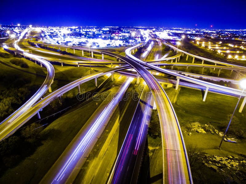 Velocità di scambio Austin Traffic Transportation Highway dei cicli delle strade principali della luce
