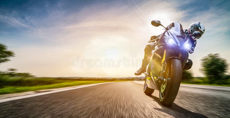 236 Fotos de Stock de Bolo Da Motocicleta - Fotos de Stock Gratuitas e Sem  Fidelização a partir da Dreamstime