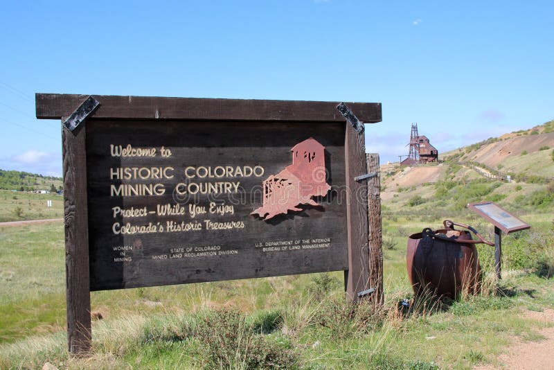 Vencedor, CO - ciudad de minas - rastro del valle del Vindicator fotografía de archivo libre de regalías