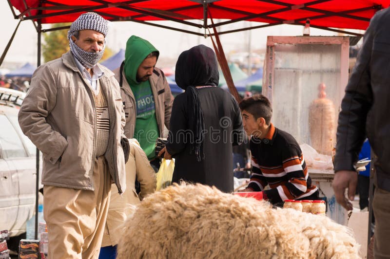 Vendedor iraquiano dos carneiros foto de stock royalty free