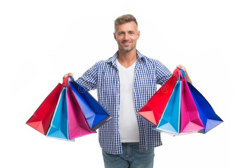 Vendita totale Uomo positivo che gode della compera uomo felice con i sacchetti della spesa isolati su bianco Tipo emozionante ch immagine stock Vendita totale Uomo positivo che gode della compera uomo felice con i sacchetti della spesa isolati su bianco Tipo emozionante ch immagine stock