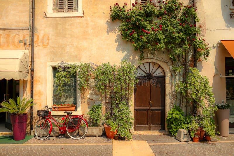 Venetian window, door, arch, architecture from Italy