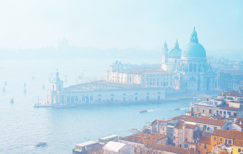 Venetië van hierboven Lucht mening van Venetië, Italië Verbazende cityscape van Venetië met eilanden stock foto Venetië van hierboven Lucht mening van Venetië, Italië Verbazende cityscape van Venetië met eilanden stock foto