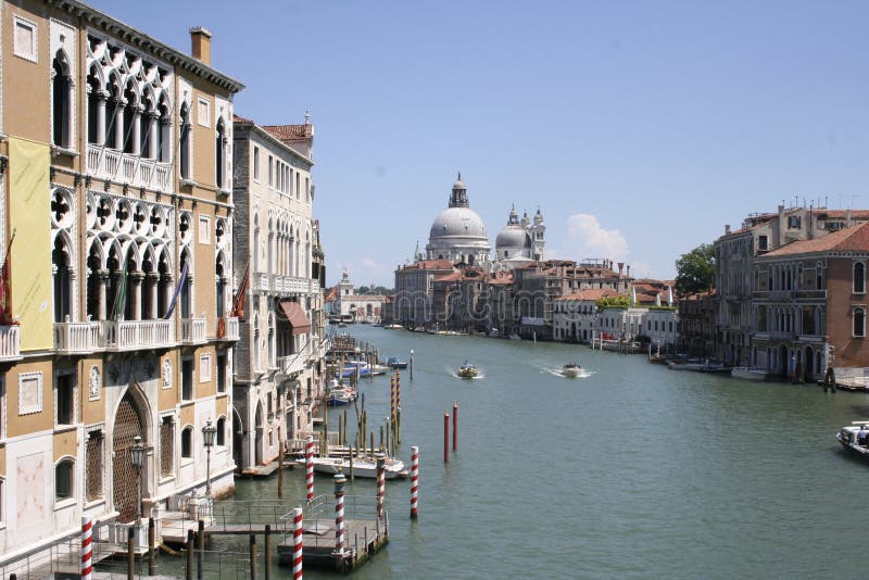 Venezia, gondole su grande Canale fotografia stock libera da diritti Venezia, gondole su grande Canale fotografia stock libera da diritti
