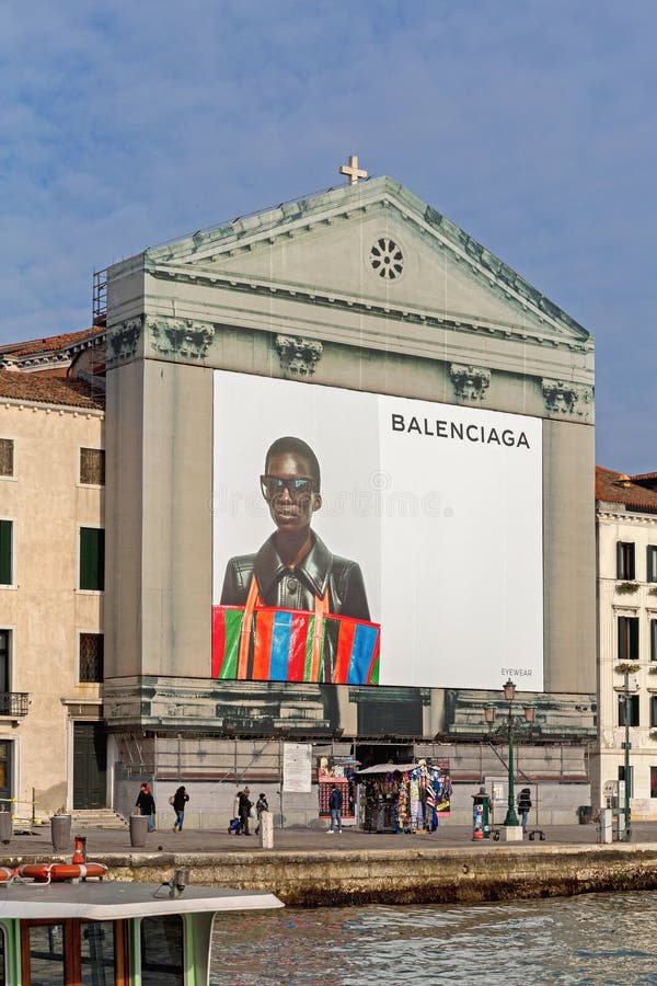 venezia balenciaga