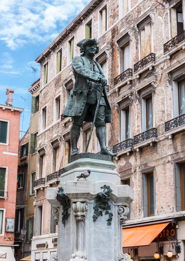 The Monument of Carlo Goldoni. Carlo Goldoni is a Great Italian Playwright Editorial Photo - Image of carlo, architecture: 131609406