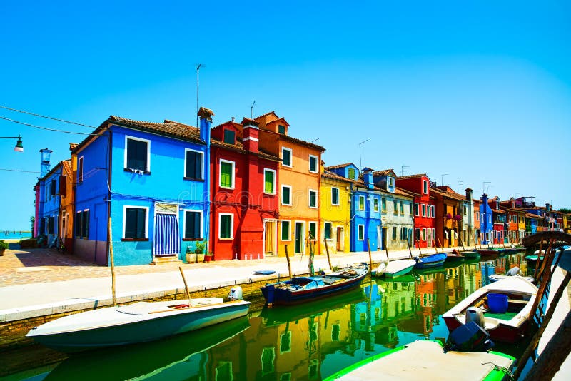 Venice Landmark, Burano Island Canal, Colorful Houses, Church and Boats ...