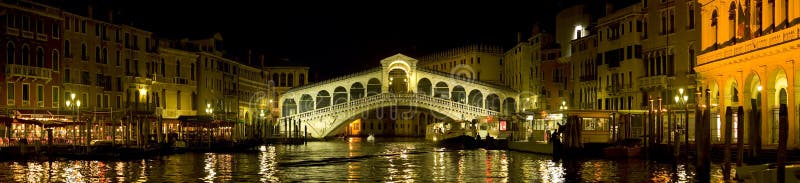 Venise - passerelle de Rialto photos libres de droits Venise - passerelle de Rialto photos libres de droits
