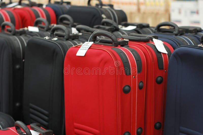 434 Venta De Maletas de stock - Fotos libres de regalías de Dreamstime