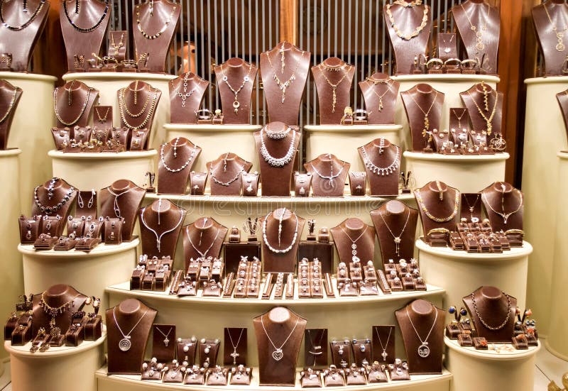 Departamento Mucha Joyería Imagen de archivo - Imagen de almacén, piedra: 4547105