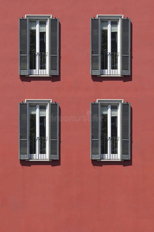 Ventana del vintage Ventana italiana clásica milano Italia Casa, hogar, al aire libre Edificio viejo fotografía de archivo Ventana del vintage Ventana italiana clásica milano Italia Casa, hogar, al aire libre Edificio viejo fotografía de archivo