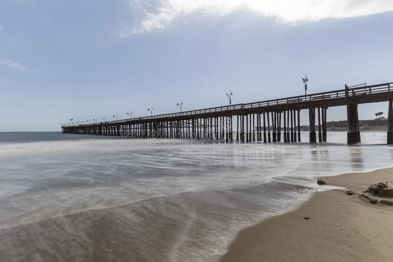 Ventura Beach und Pier in Süd-Kalifornien lizenzfreie stockfotografie Ventura Beach und Pier in Süd-Kalifornien lizenzfreie stockfotografie