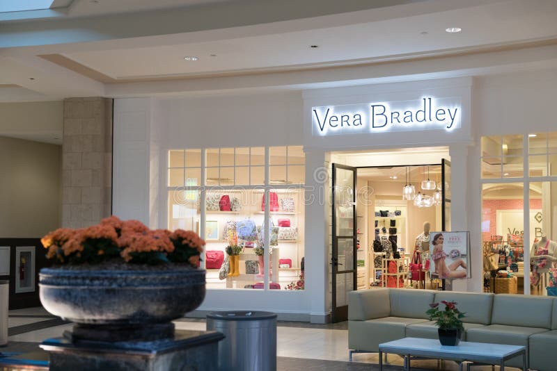 Vera Bradley store front editorial photo. Image of beautiful 120330946