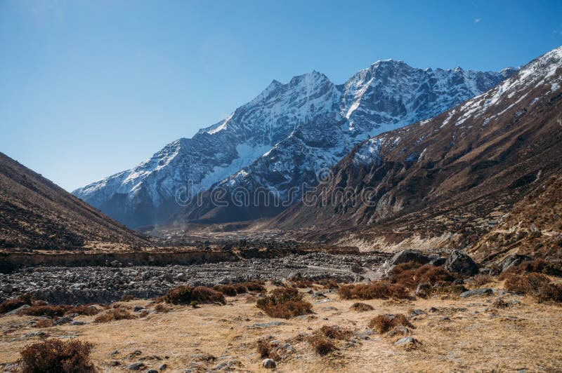 verbazend sneeuwbergenlandschap, Nepal, Sagarmatha, royalty-vrije stock foto's verbazend sneeuwbergenlandschap, Nepal, Sagarmatha, royalty-vrije stock foto's