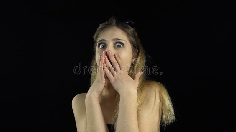 Verbazende blonde vrouw stock footage