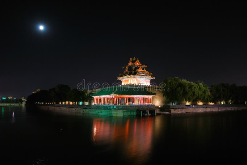 In Mid-Autumn Festival, Forbidden City's Corner tower was was very beautiful under the light. In Mid-Autumn Festival, Forbidden City's Corner tower was was very beautiful under the light.