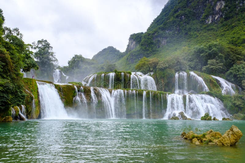Verbot Gioc Wasserfall in Vietnam