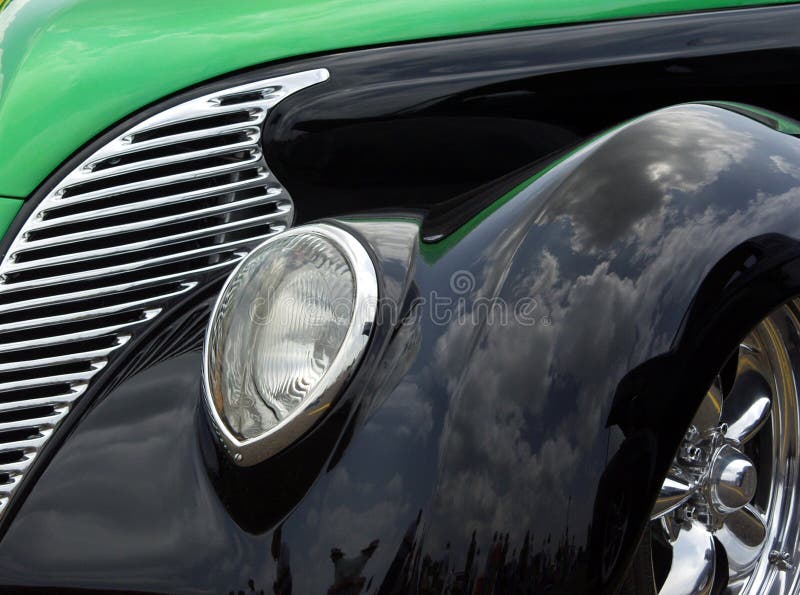 Verde & annerisca 38 Ford fotografia stock libera da diritti Verde & annerisca 38 Ford fotografia stock libera da diritti