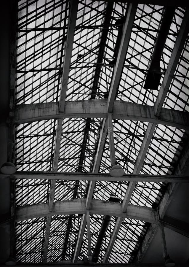 Verlaten dak royalty-vrije stock fotografie