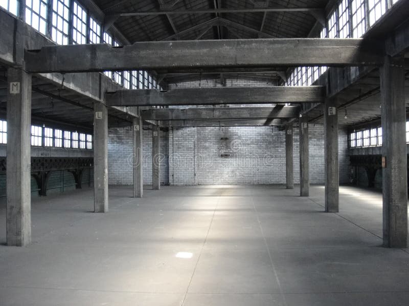 Verlaten fabriek stock fotografie Verlaten fabriek stock fotografie