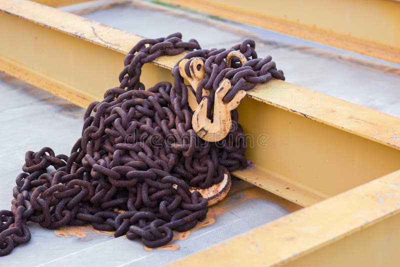 Verlaten Zware Rusty Iron Chain Hook royalty-vrije stock fotografie Verlaten Zware Rusty Iron Chain Hook royalty-vrije stock fotografie
