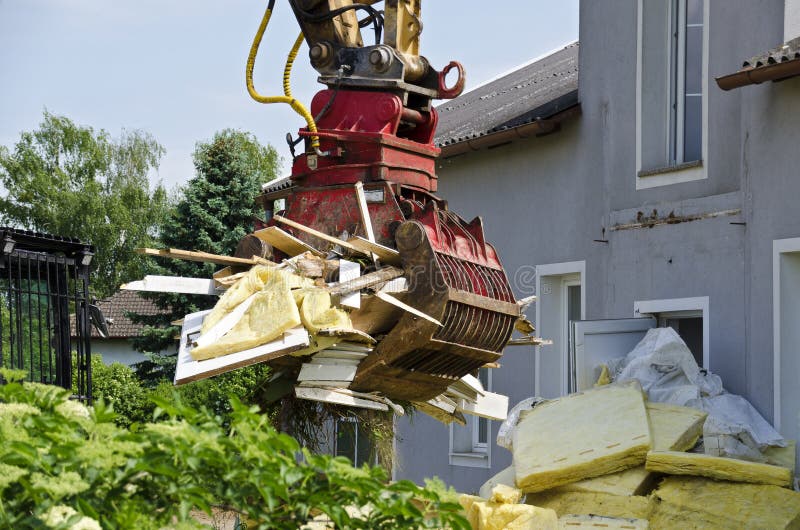Vernieling van een woonhuis stock afbeeldingen Vernieling van een woonhuis stock afbeeldingen