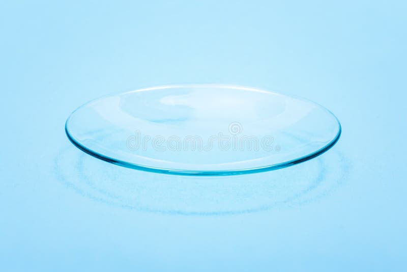 Verre de montre, verrerie de laboratoire chimique images stock Verre de montre, verrerie de laboratoire chimique images stock