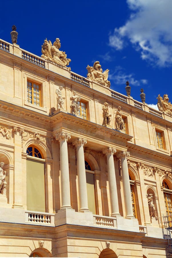 1,516 Facade Versailles Chateau Stock Photos - Free & Royalty-Free Stock  Photos from Dreamstime