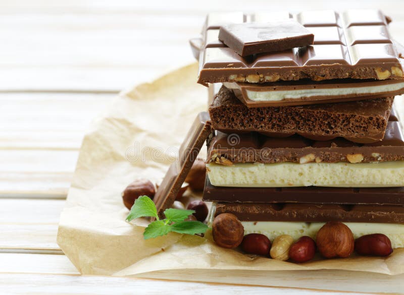 Verschillende chocoladerepen - wit, zwarte melk royalty-vrije stock afbeeldingen