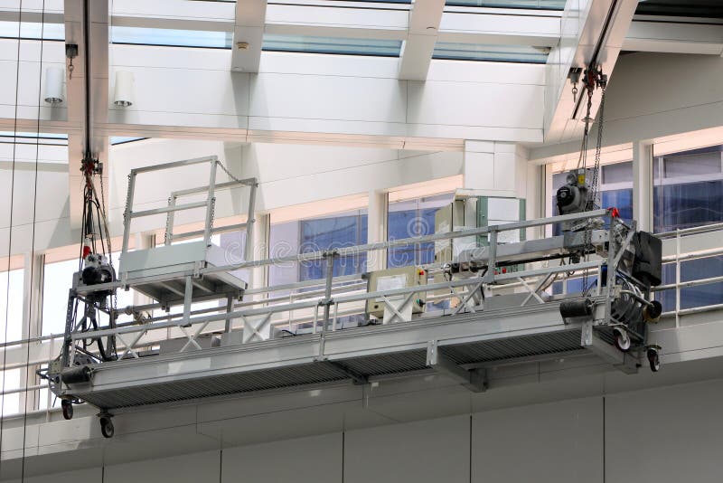 Verschobene Arbeitsbühne lizenzfreie stockbilder Verschobene Arbeitsbühne lizenzfreie stockbilder