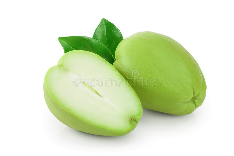 Verse Chayote groente die op witte achtergrond wordt ge?soleerd royalty-vrije stock foto's Verse Chayote groente die op witte achtergrond wordt ge?soleerd royalty-vrije stock foto's