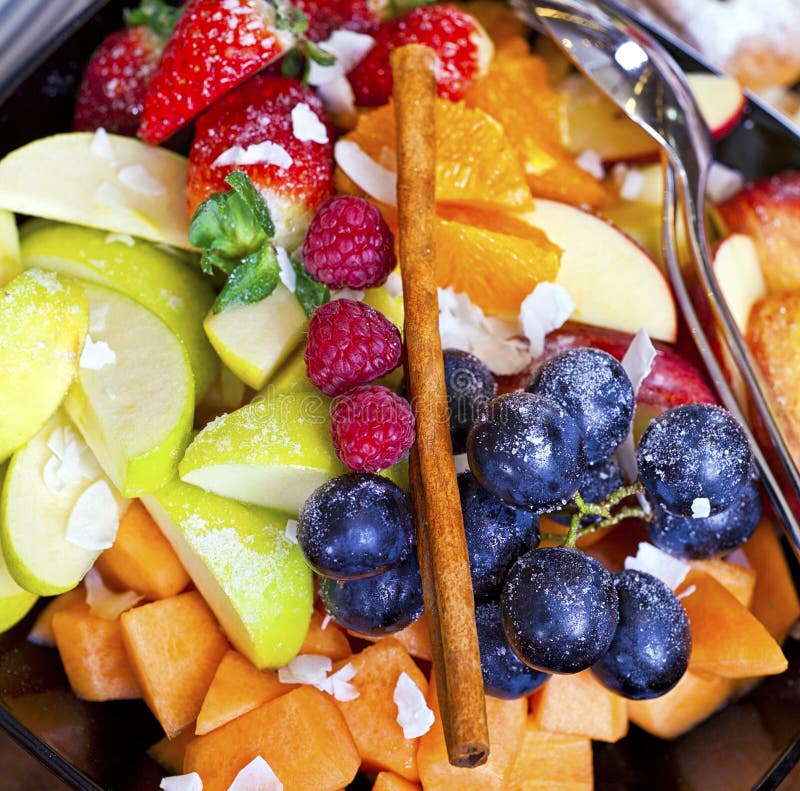 Verse gemengde fruitsalade royalty-vrije stock afbeelding Verse gemengde fruitsalade royalty-vrije stock afbeelding