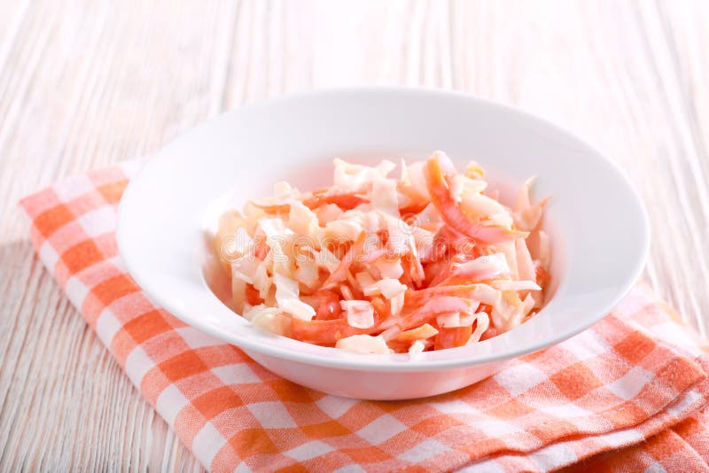 Verse gezonde koolslasalade stock afbeelding Verse gezonde koolslasalade stock afbeelding