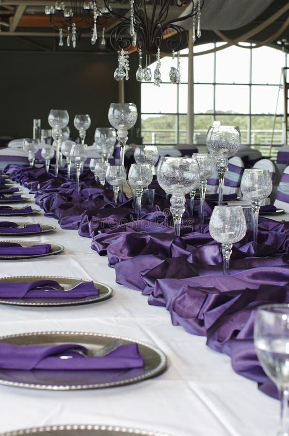 Vertical Table Setting for Wedding, Purple