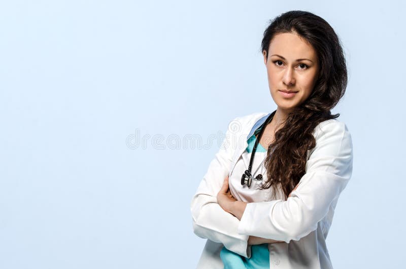 Verticale d'un docteur de jeune femme images stock Verticale d'un docteur de jeune femme images stock