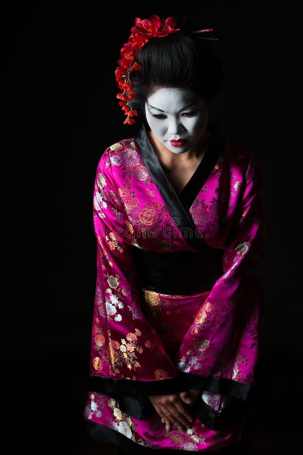 Verticale de bienvenue de geisha avec le respect images stock Verticale de bienvenue de geisha avec le respect images stock