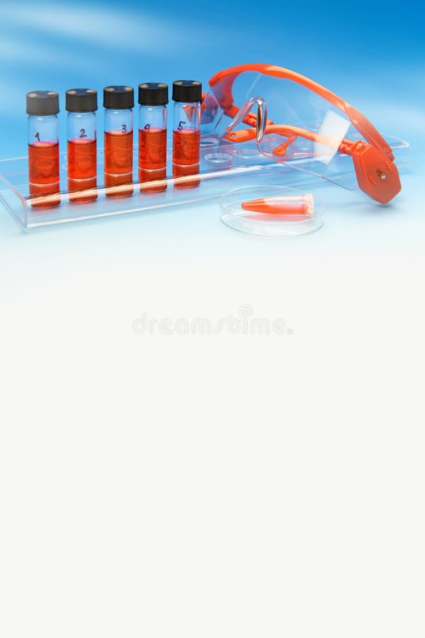 Verticale wetenschappelijke achtergrond in blauw en rood, tekstruimte stock afbeelding Verticale wetenschappelijke achtergrond in blauw en rood, tekstruimte stock afbeelding