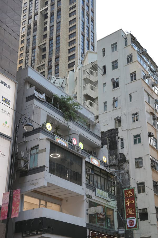 Very Crowded Shopping District of Causeway Bay, Hk 14 Oct 2021