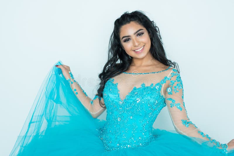 Vestido adolescente da dança imagens de stock royalty free