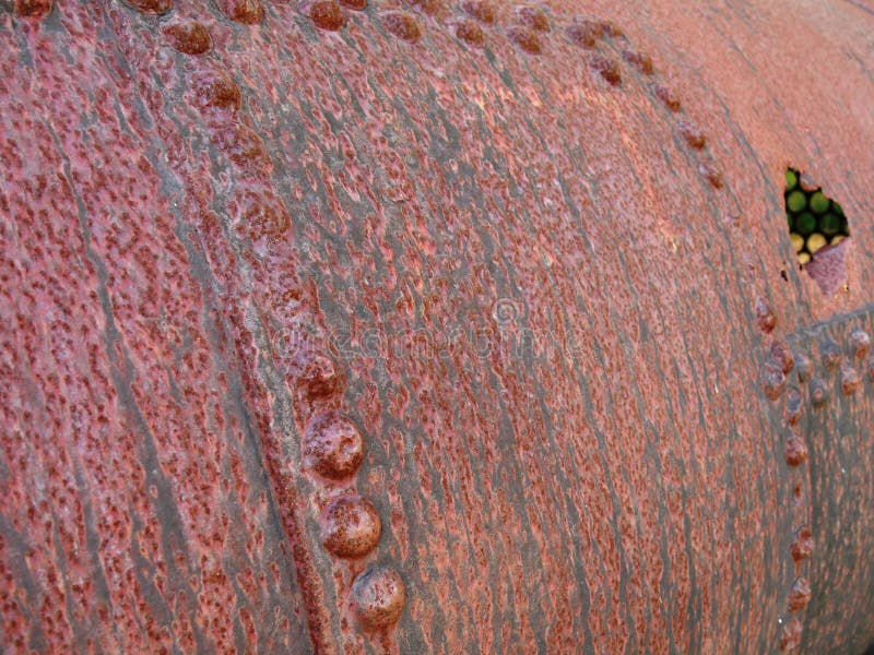 Vestige rouillé d'un vieux réservoir en Guadeloupe photos stock Vestige rouillé d'un vieux réservoir en Guadeloupe photos stock
