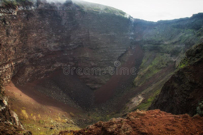 Vesuvio Volcano crater