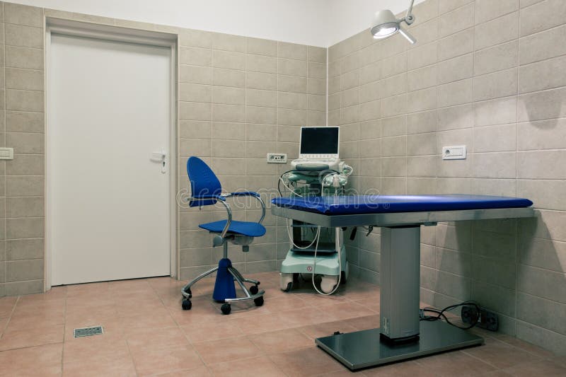 Veterinary sonogram room