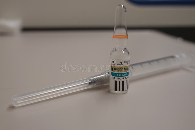 Adrenaline syringe