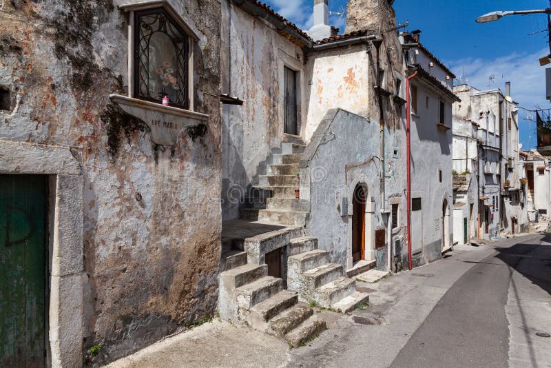 Vico del Gargano Апулия Gargano Италия стоковая фотография rf Vico del Gargano Апулия Gargano Италия стоковая фотография rf