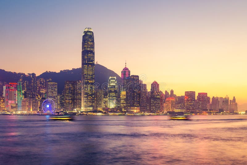 Victoria-Hafen Hong Kong stockbild. Bild von abend, asien - 92350577