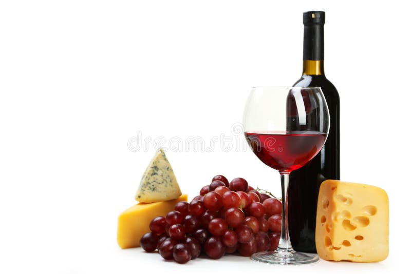 Vidrio de vino rojo, de quesos y de uvas aislados en un blanco foto de archivo Vidrio de vino rojo, de quesos y de uvas aislados en un blanco foto de archivo