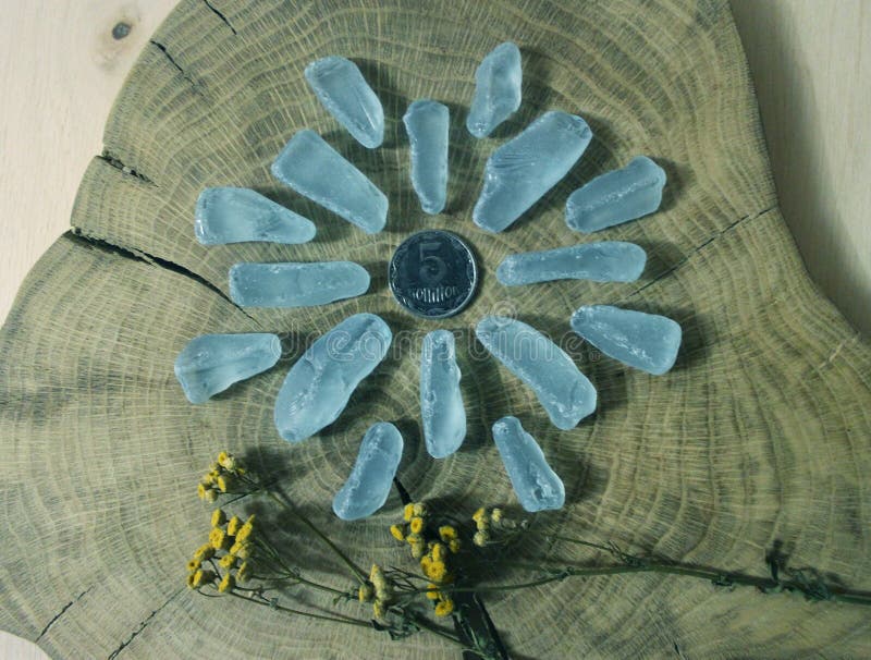 Vidro azul do mar imagens de stock